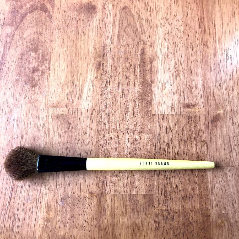 Like-New Bobbi Brown Blush Brush